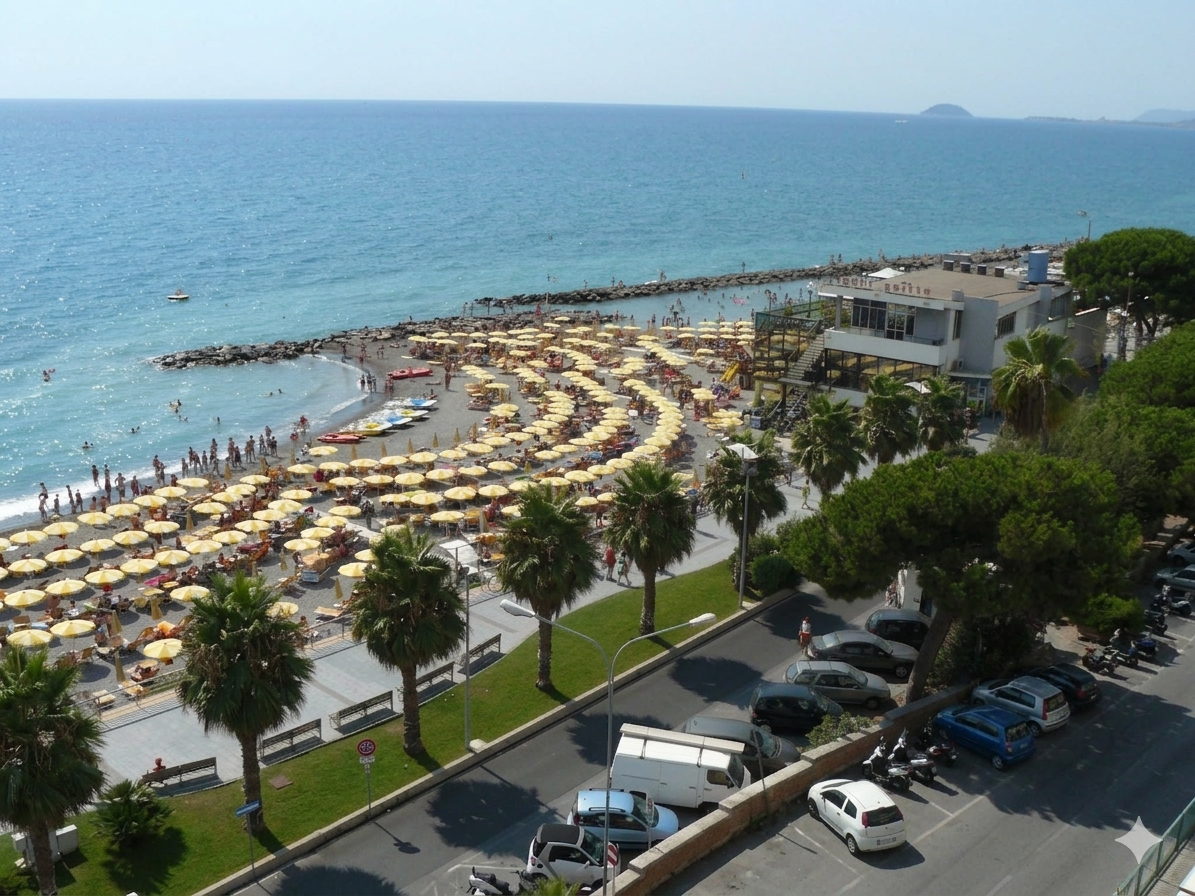 Vista panoramica mozzafiato sul Mar Ligure dallo stabilimento di Loano